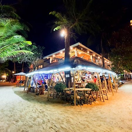 Cocoloco Beach Resort Manoc-Manoc Exterior foto