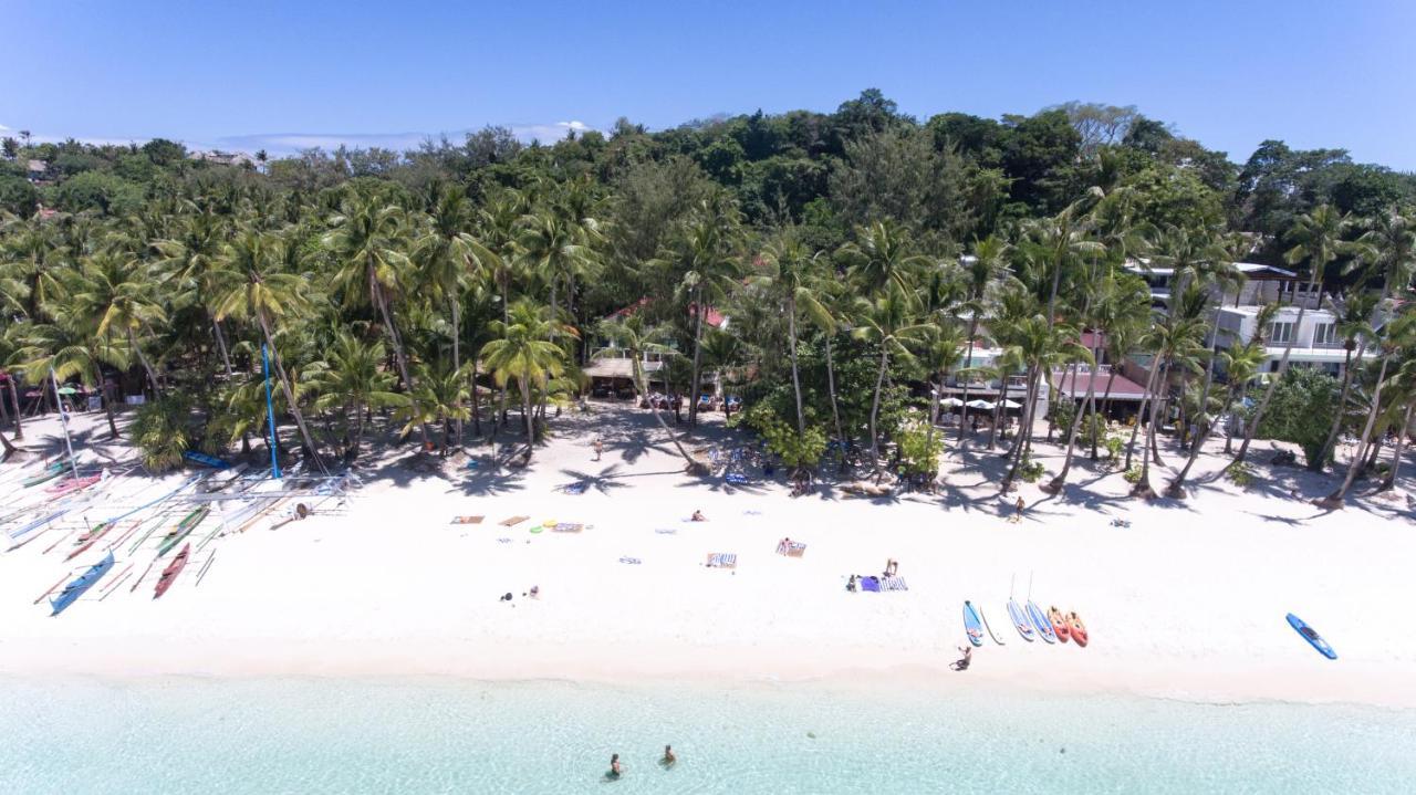 Cocoloco Beach Resort Manoc-Manoc Exterior foto